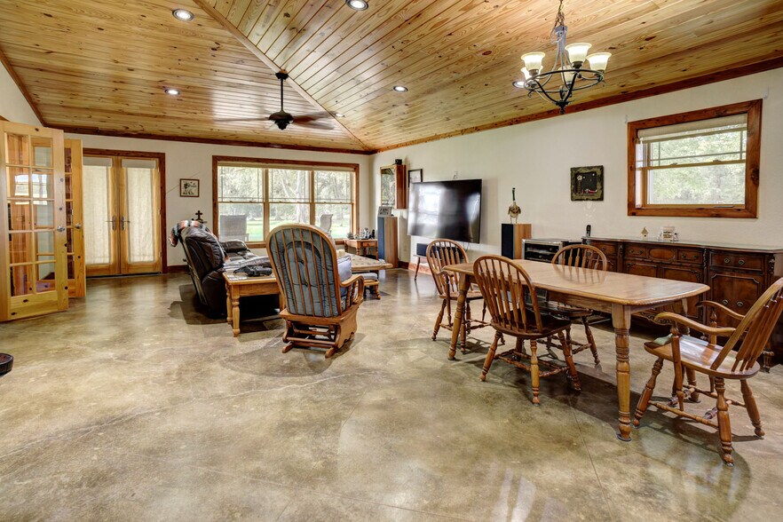 More Photos Of 945 Justice Rd, West Point Land For Sale