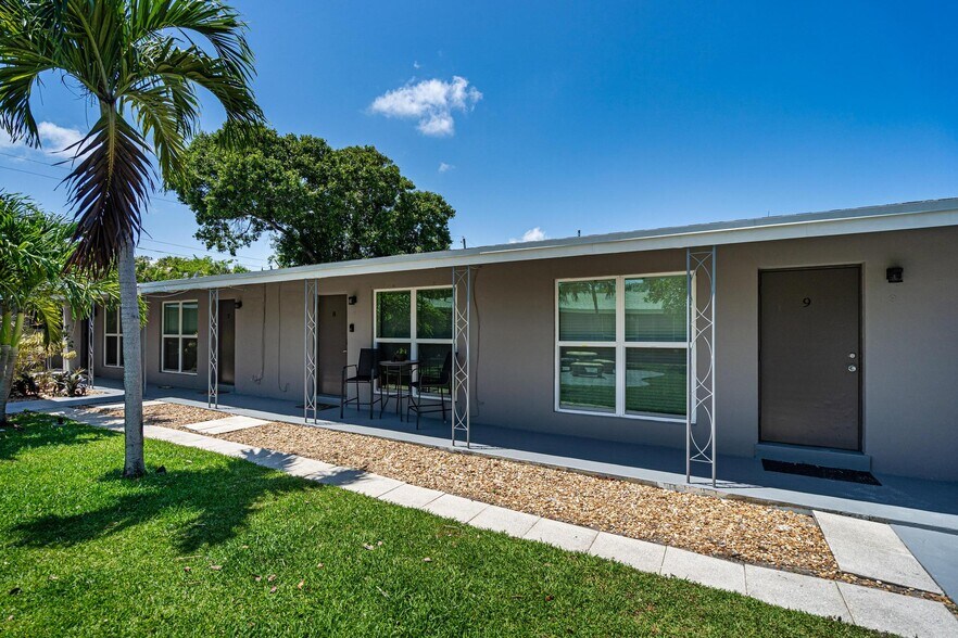 More Photos Of 2201 NE 14th Ave, Wilton Manors Apartments For Sale