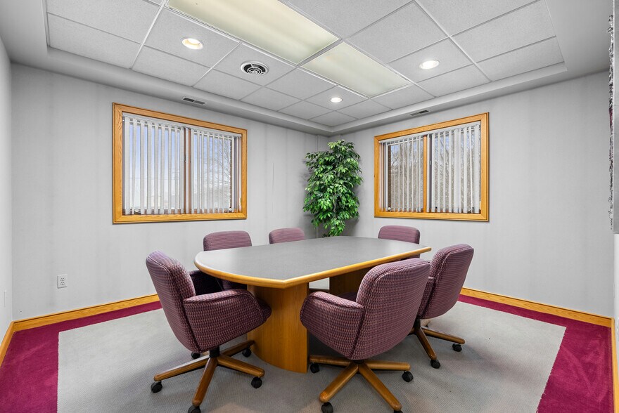 More Photos Of 8000 Park Pl, Brighton Warehouse For Lease