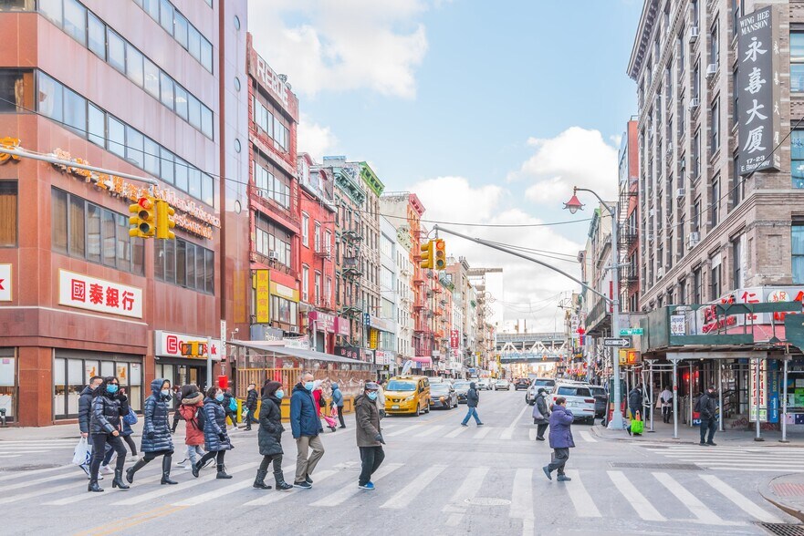 More Photos Of 35 Madison St, New York Apartments For Sale