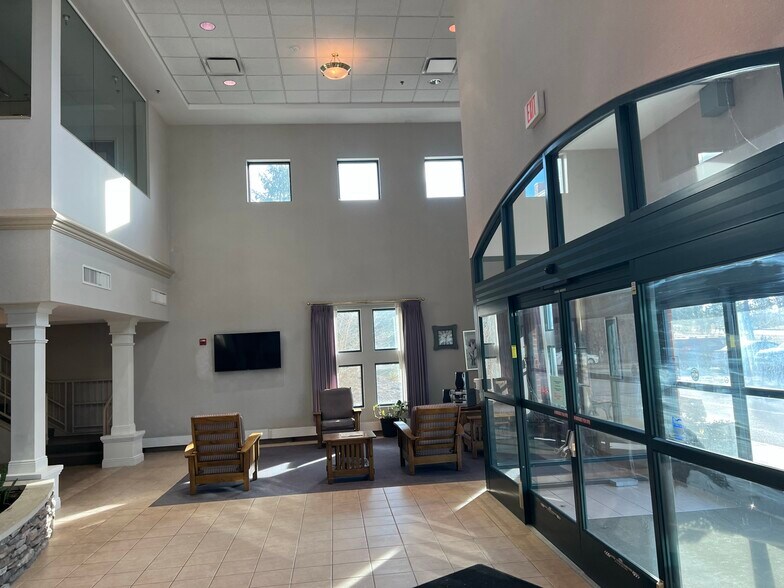 More Photos Of 7000 Cochran Rd, Solon Skilled Nursing Facility For Sale