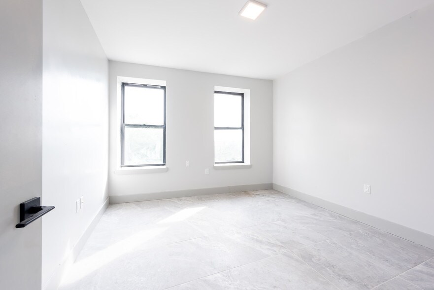 More Photos Of 657 Crotona Park, Bronx Apartments For Sale