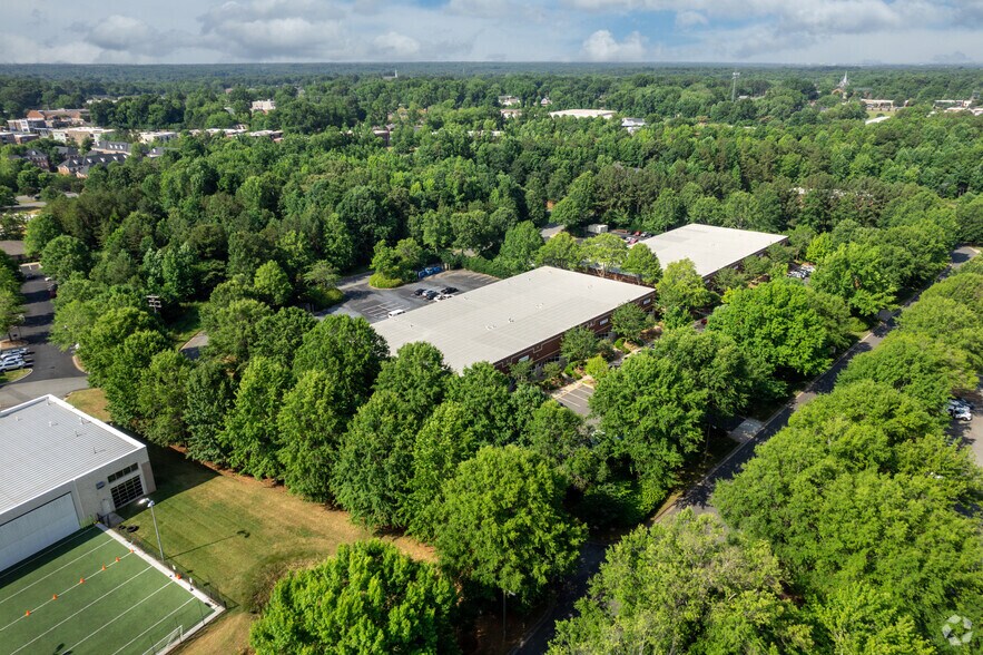 More Photos Of 1150 Crews Rd, Matthews Office For Lease