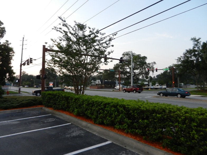 More Photos Of 611 Kingsley Ave, Orange Park Land For Sale