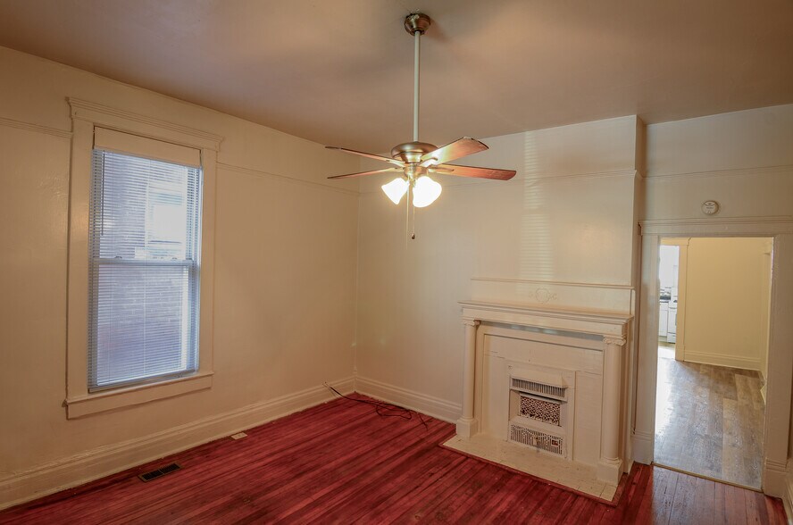 More Photos Of 4 Delaware Ave, Charleston Apartments For Sale