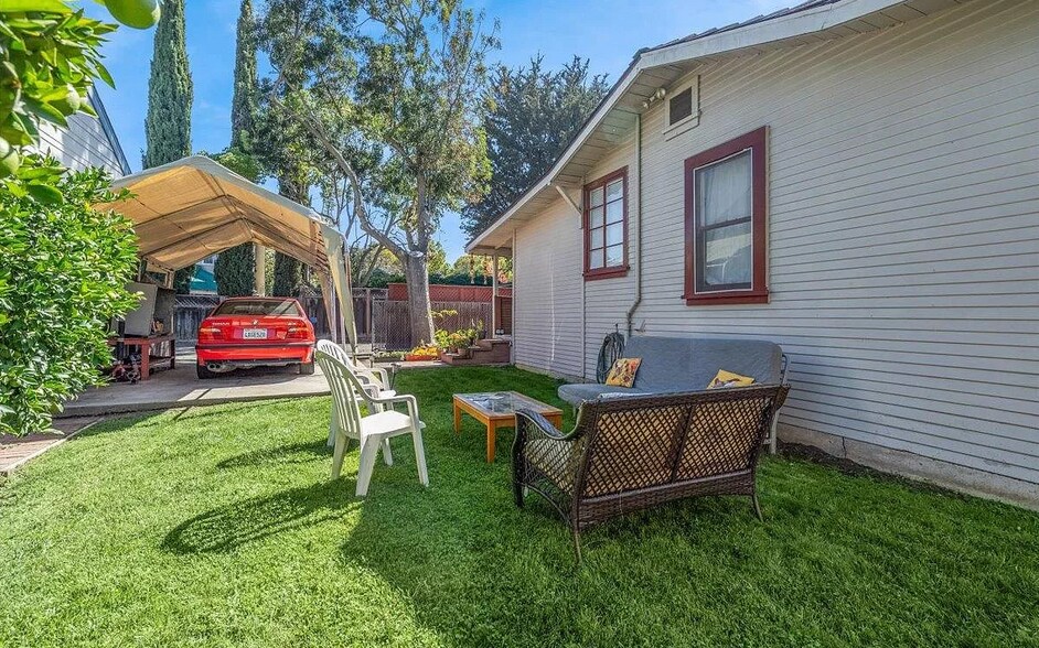 More Photos Of 1356 W Dana St, Mountain View Apartments For Sale
