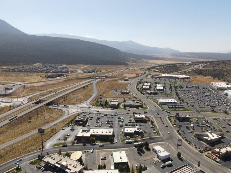 More Photos Of 1555 W Regency Rd, Cedar City Freestanding For Lease