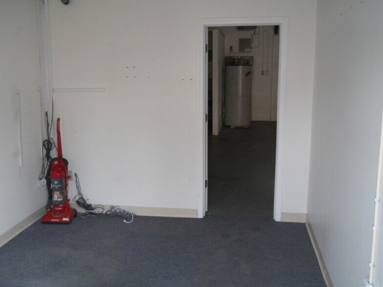 More Photos Of 355 W Main St, Norristown Office For Lease