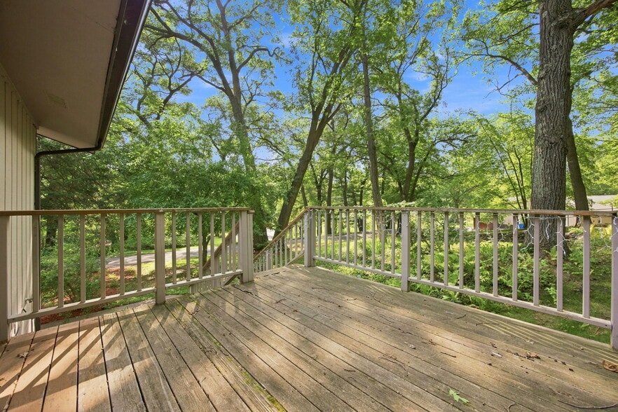 More Photos Of 9765 261st Ave NW, Zimmerman Flex For Sale