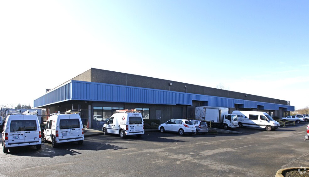 More Photos Of 18250-18260 SW 100th Ct, Tualatin Warehouse For Sale