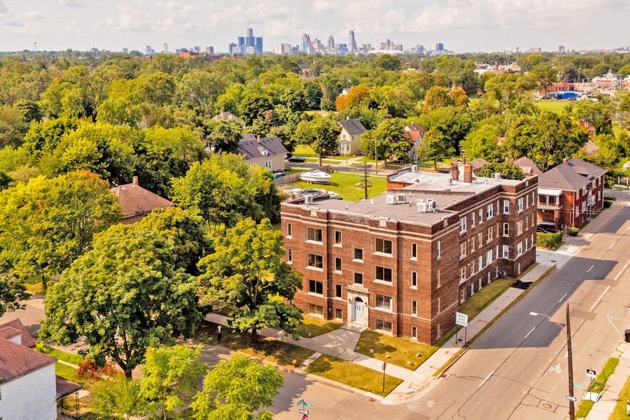 Primary Photo Of 4847 Baldwin St, Detroit Apartments For Sale