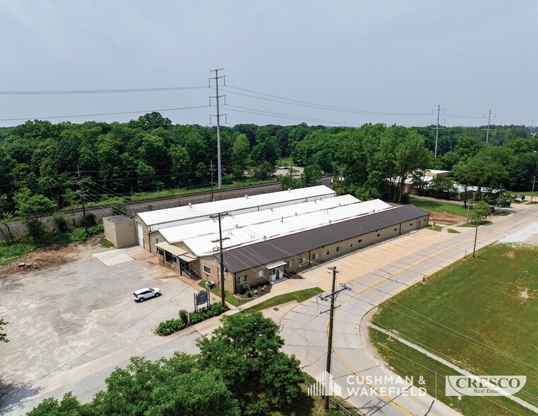 Primary Photo Of 205 Willis St, Bedford Industrial For Sale