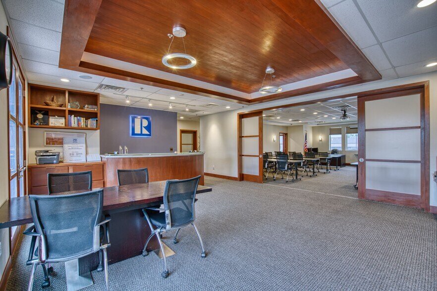 More Photos Of 4790 Table Mesa Dr, Boulder Office For Lease