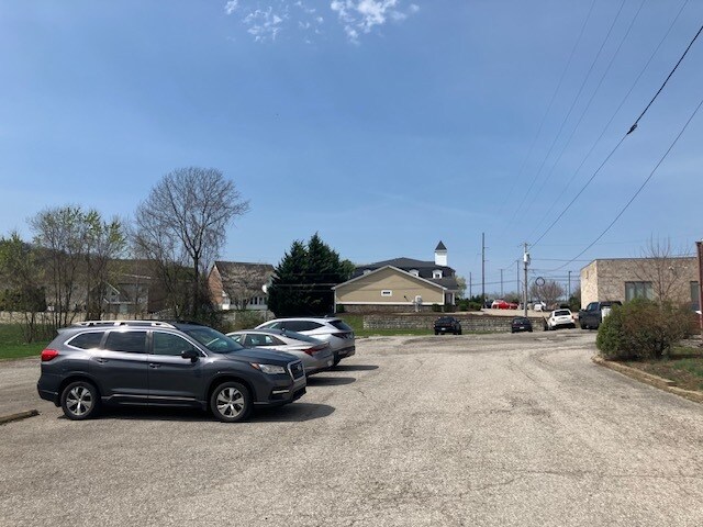 More Photos Of 3761 Teays Valley Rd, Hurricane Medical For Sale