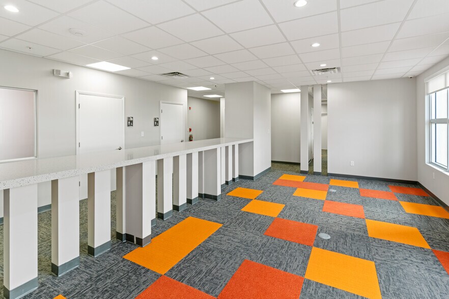 More Photos Of 4640 S University Dr, Davie Medical For Sale