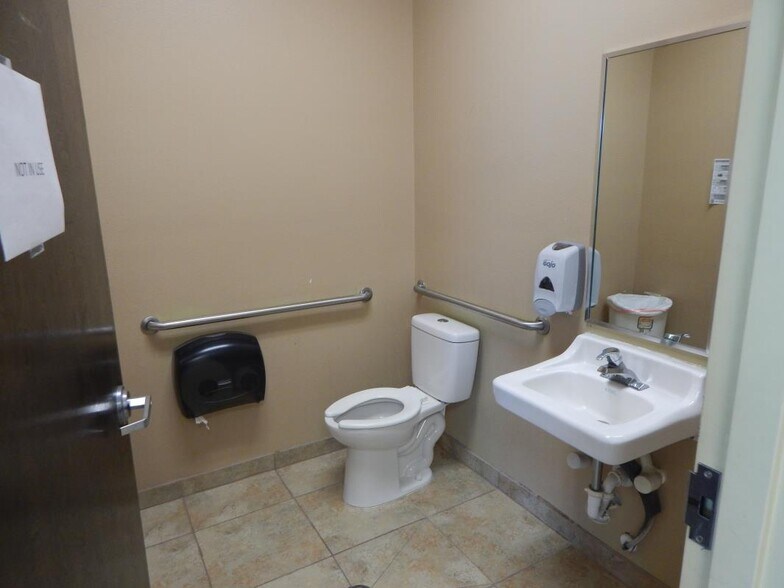 More Photos Of 3701 W Business 83, Harlingen Healthcare For Sale