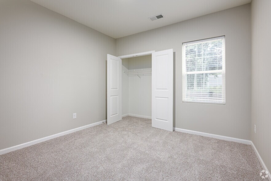 More Photos Of 143 Emerson Point Dr, Elon Apartments For Sale