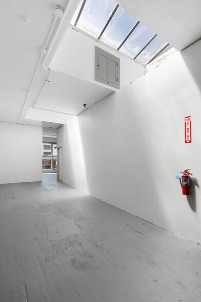 More Photos Of 1214 Sutter St, San Francisco Storefront Retail Office For Sale