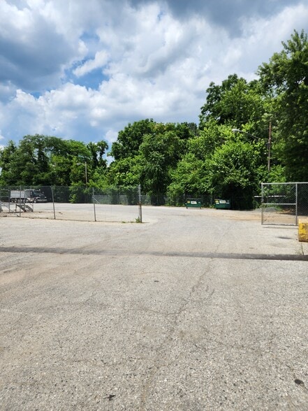 Primary Photo Of 2312 Eskow Ave, Halethorpe Land For Lease