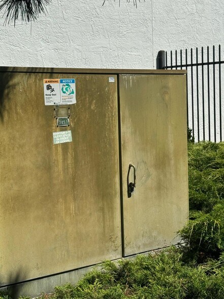 More Photos Of 1868-1872 Stone Ave, San Jose Manufacturing For Lease