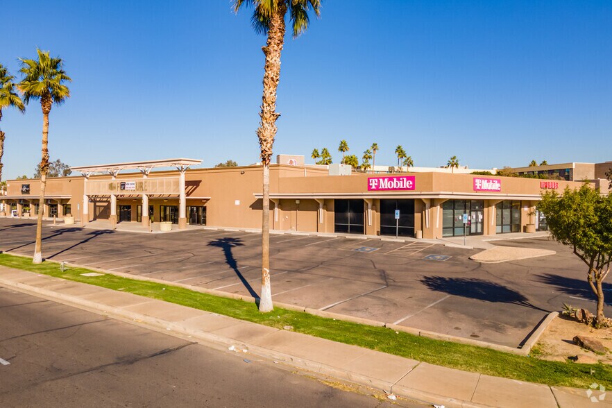 More Photos Of 10215 N 28th Dr, Phoenix General Retail For Sale