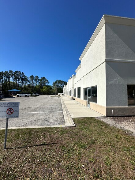 More Photos Of 2276 Village Square Pky, Fleming Island Medical For Lease