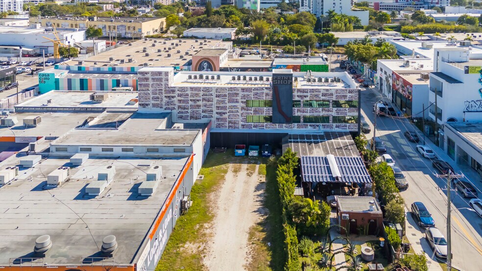 More Photos Of 2509 N Miami Ave, Miami Loft Creative Space For Lease