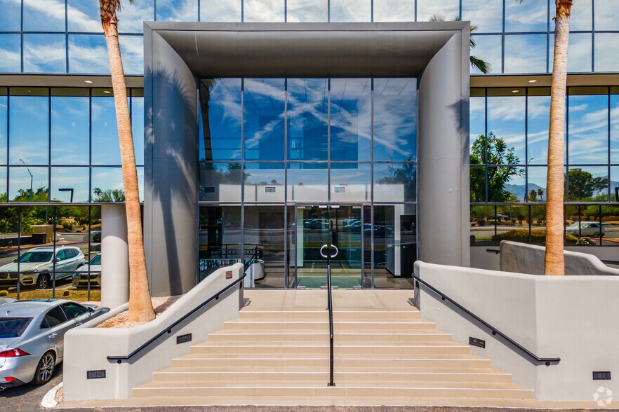 More Photos Of 13430 N Scottsdale Rd, Scottsdale Office For Lease