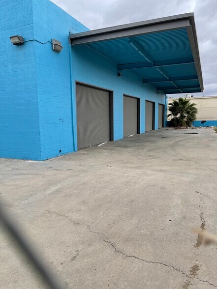 More Photos Of 1090 S Arrowhead Ave, San Bernardino Freestanding For Sale