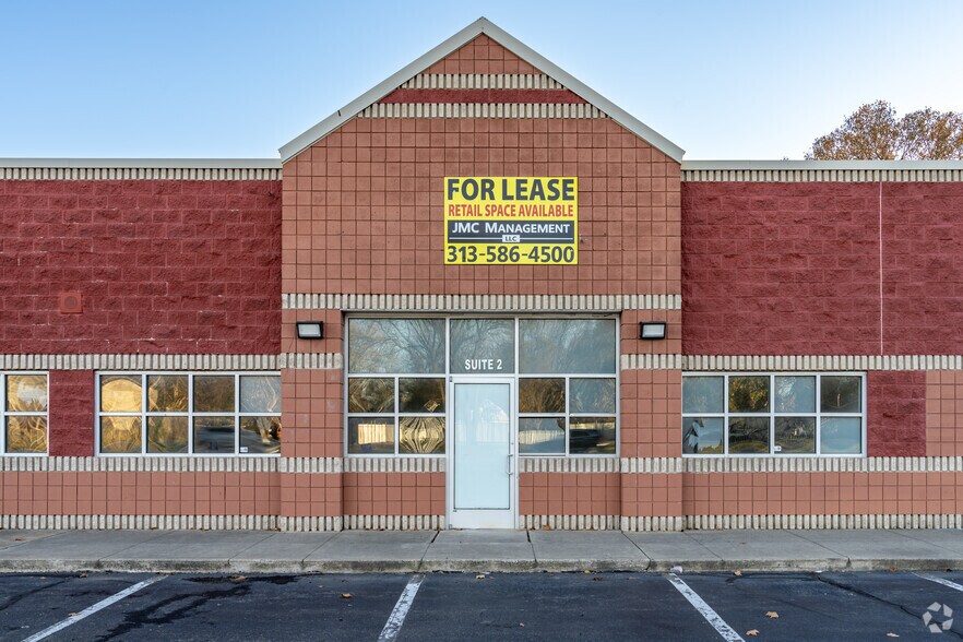 More Photos Of 2300 S Schaefer Hwy, Detroit Unknown For Lease