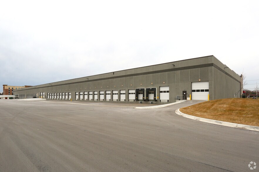 More Photos Of 28101 Schoolcraft Rd, Livonia Warehouse For Lease
