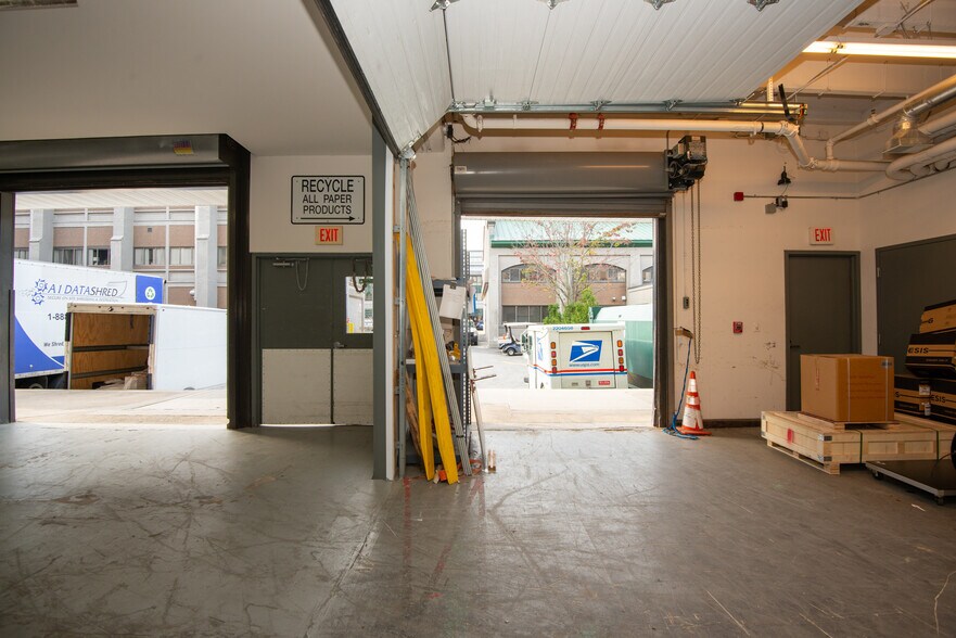 More Photos Of 100 Cummings Ctr, Beverly Coworking Space