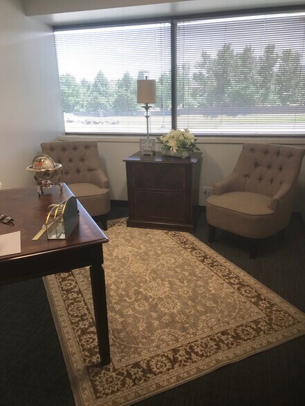 More Photos Of 10488 W Centennial Rd, Littleton Warehouse For Lease