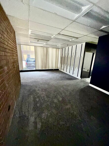 More Photos Of 64 Orland Square Dr, Orland Park Medical For Lease