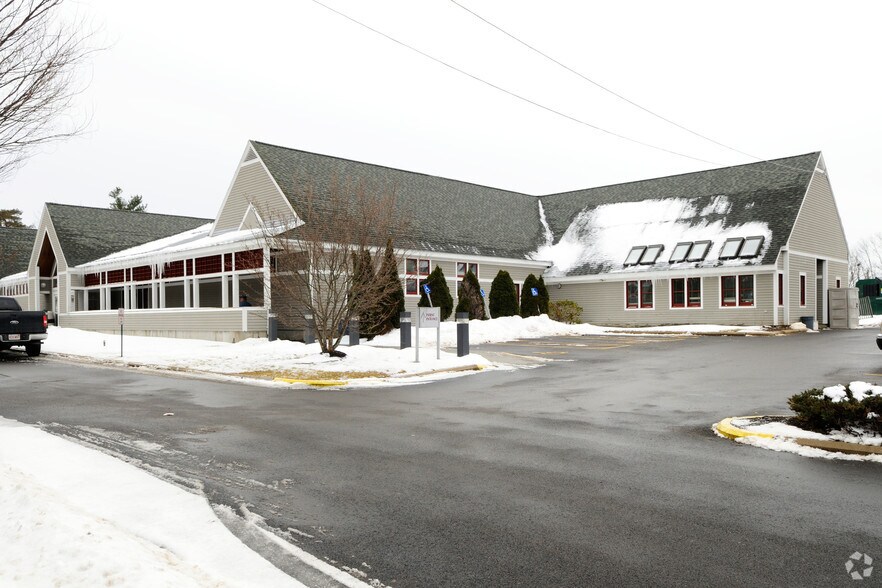 More Photos Of 407 E. Main, Spencer Medical For Lease