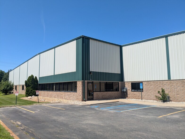 More Photos Of 12801 Silver Lake Rd, Brighton Manufacturing For Sale