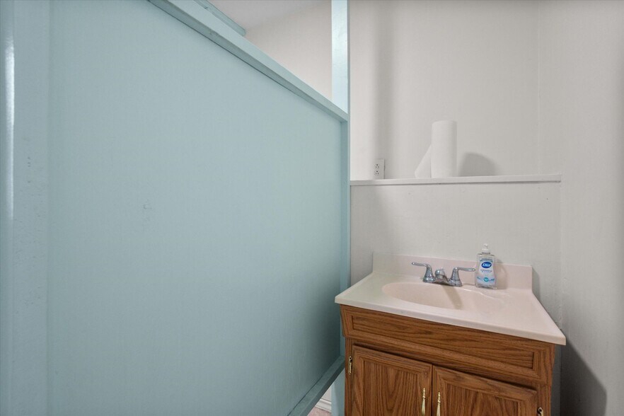 More Photos Of 8850 Davis Blvd, Southlake Land For Lease