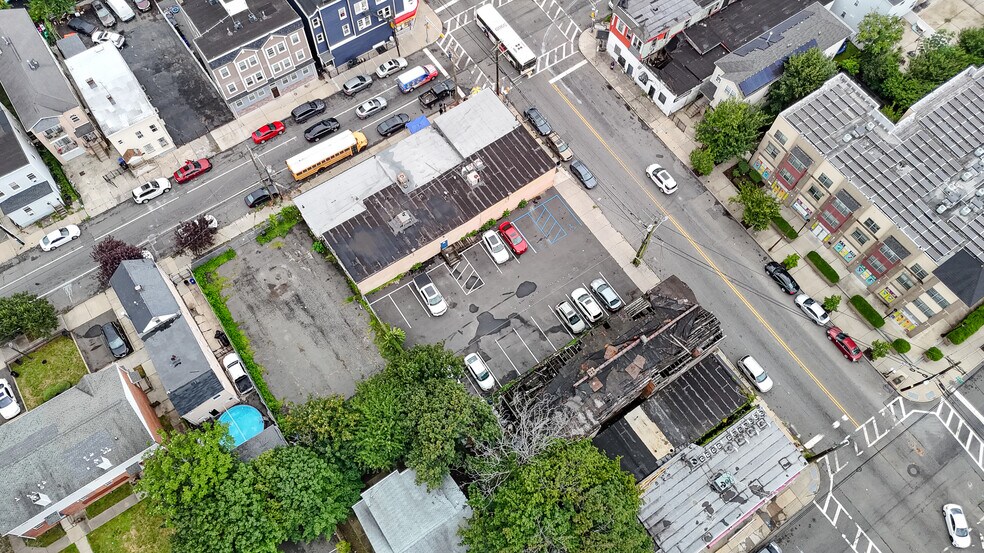 More Photos Of 297 16th Ave, Newark Land For Sale