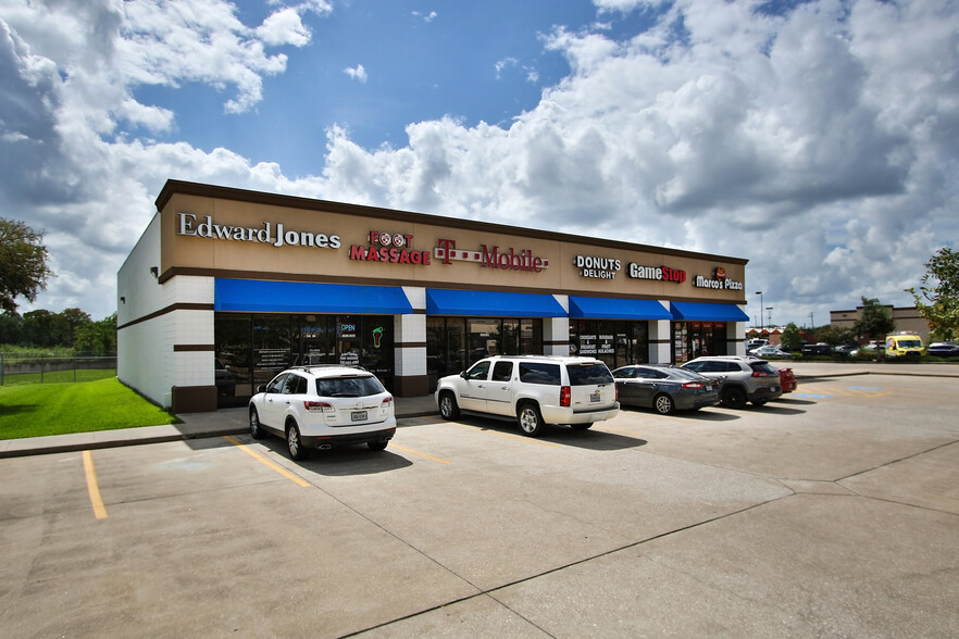 Primary Photo Of 1510 Broadway St, Pearland Storefront For Lease