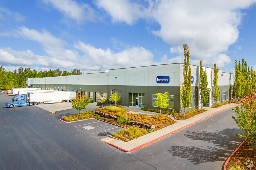 More Photos Of 22867-22887 NE Townsend Way, Fairview Warehouse For Lease