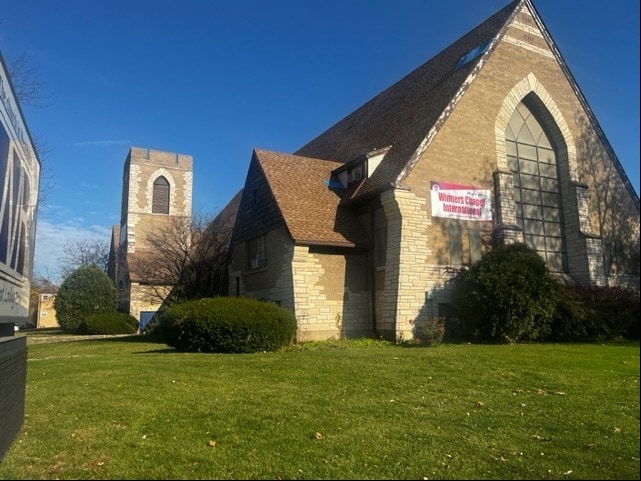 Primary Photo Of 6015 N Francisco Ave, Chicago Religious Facility For Sale