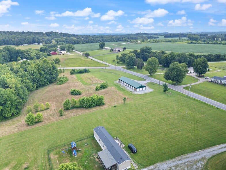 More Photos Of E State Road 66, Leavenworth Warehouse For Sale