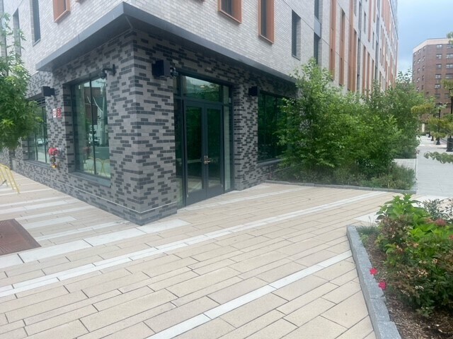 More Photos Of 135 Lexington Ave, White Plains Apartments For Lease