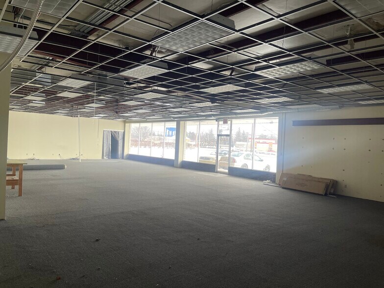 More Photos Of 840 Clark St, Big Rapids Freestanding For Lease