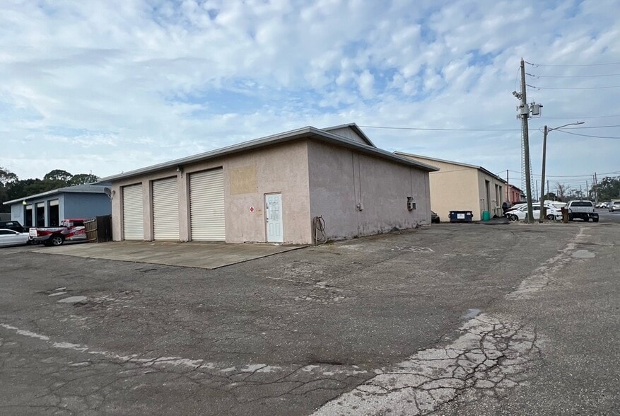 More Photos Of 7809 Clark Moody Blvd, Port Richey Warehouse For Sale