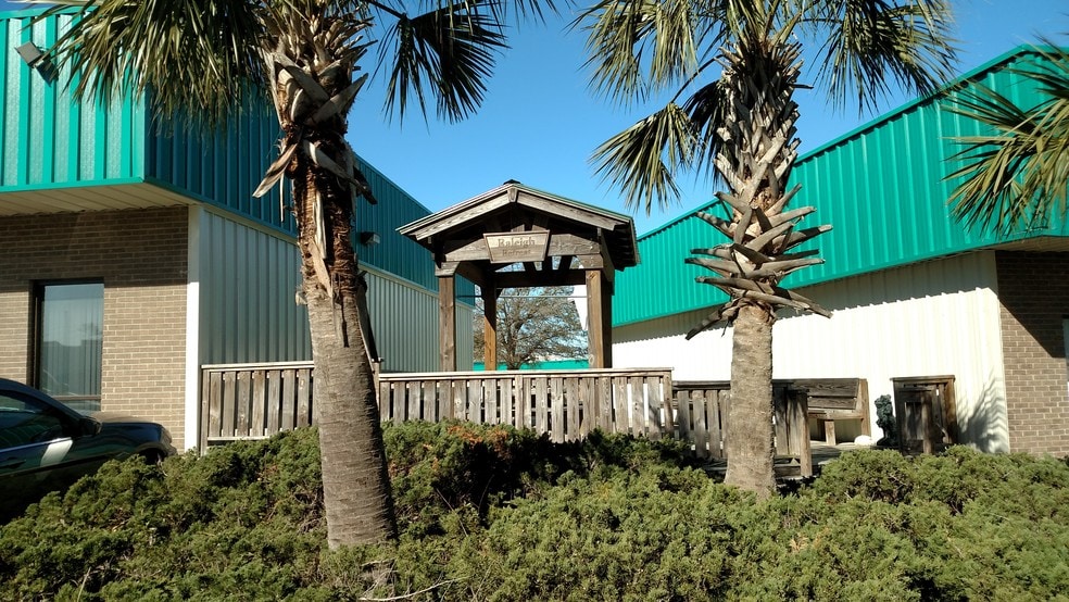 More Photos Of 305 Raleigh St, Wilmington Office For Lease