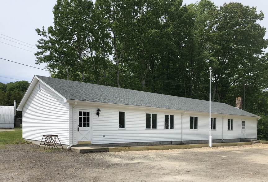 Primary Photo Of 1360 Baldwin Hill Rd, Gales Ferry Flex For Lease