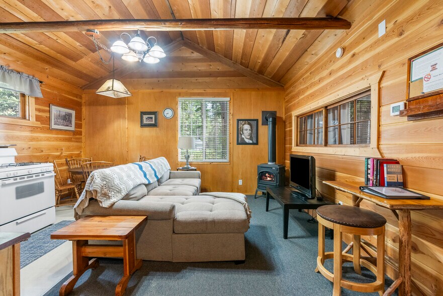 More Photos Of 3481 N Highway 83, Seeley Lake Hotel For Sale