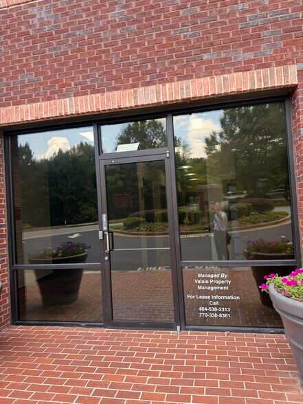 More Photos Of 4640 Valais Ct, Johns Creek Medical For Lease