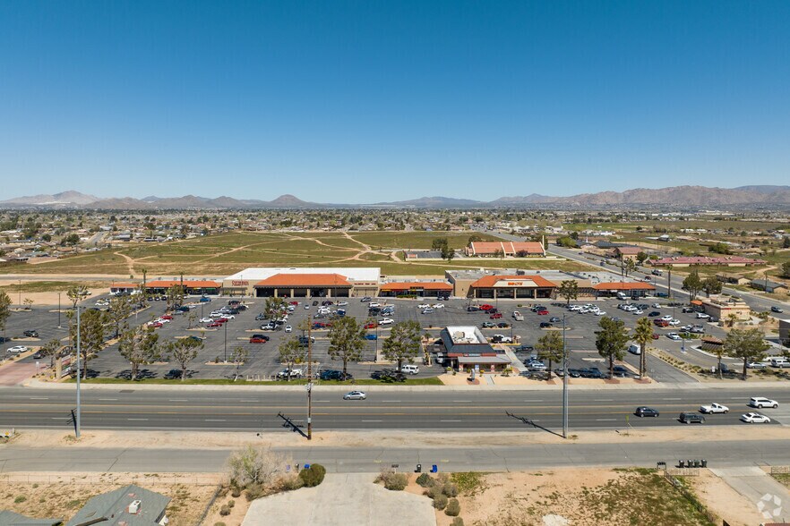 More Photos Of 21640 Bear Valley Rd, Apple Valley Storefront For Sale